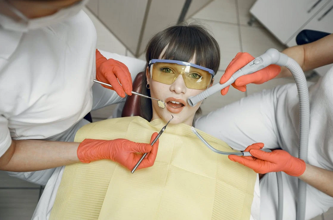 Factors to Consider When Seeking a Dentist